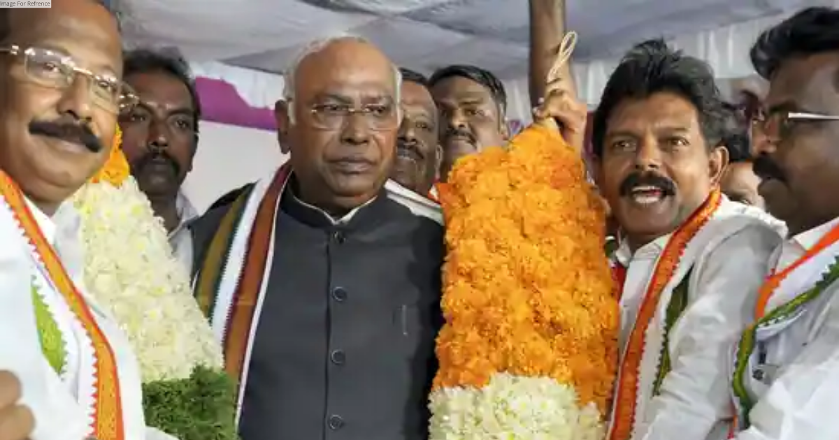 Congress President poll: Mallikarjun Kharge set to be party's new chief; polls over 7,000 votes